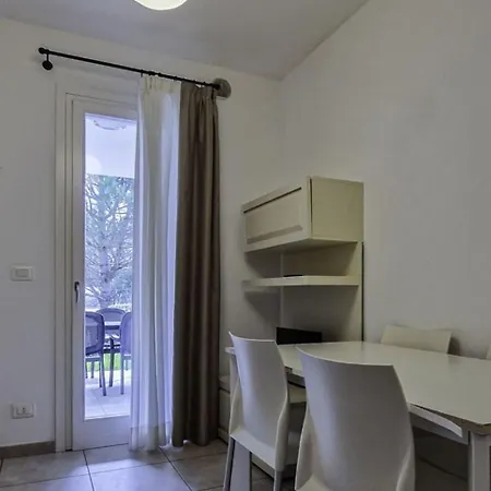 Appartement Lovely With Two Fenced Garden Bibione