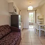 Lovely With Two Fenced Garden * Μπιμπιόνε