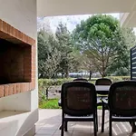 Апартаменти Lovely With Two Fenced Garden Бібіоне