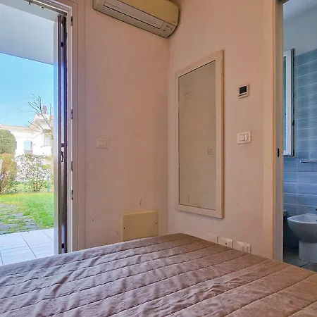 Lovely With Solarium And Swimming Pool * Bibione